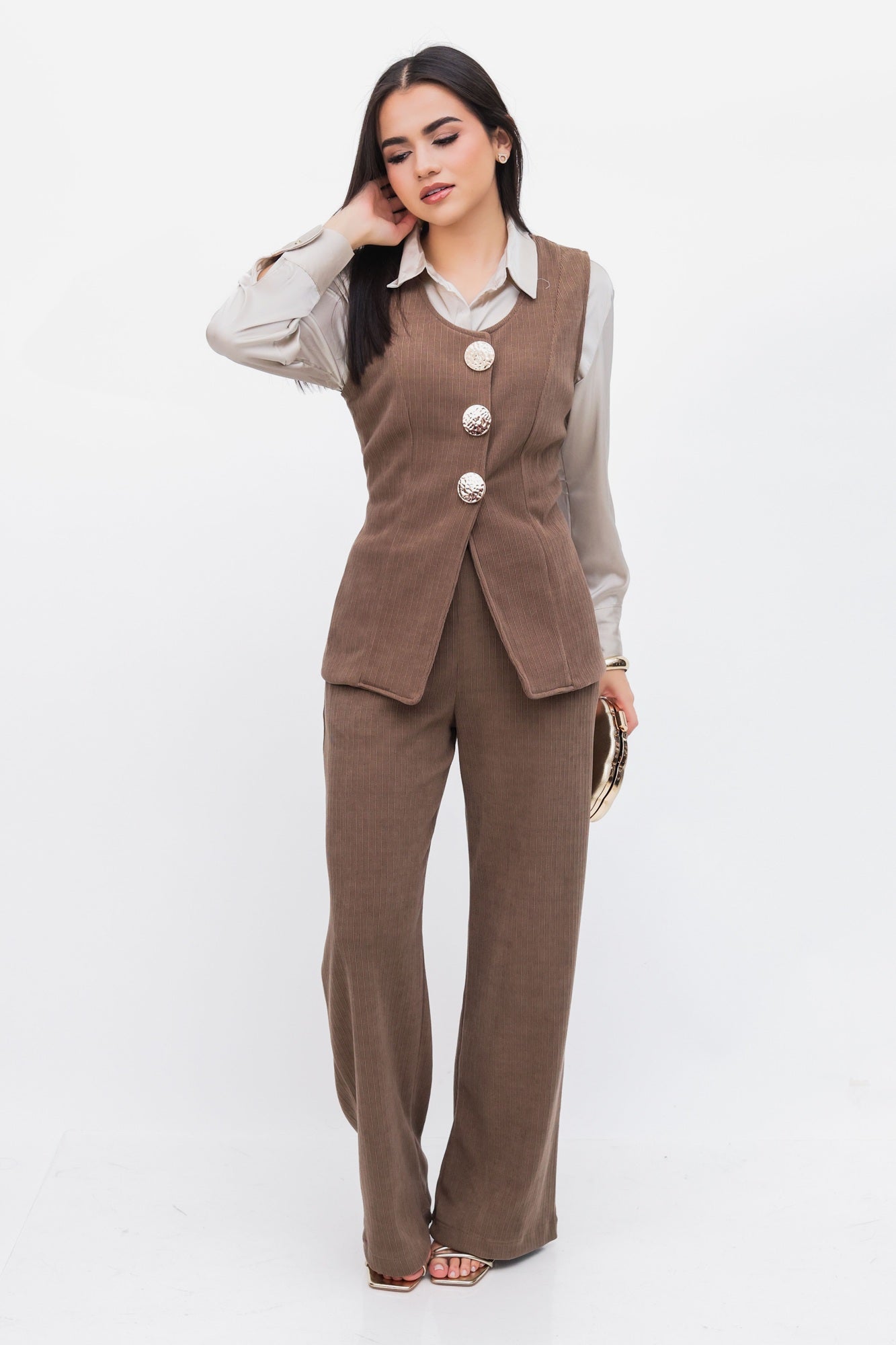 Conjunto de Chaleco y pantalón con bolsillos