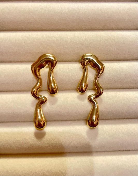 Aretes Dorados U