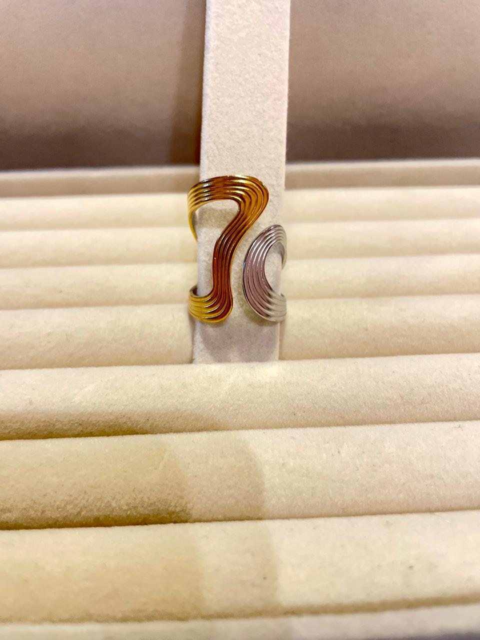 Anillo combinado plateado- oro