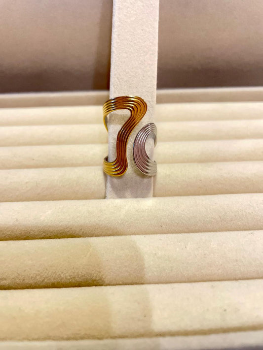 Anillo combinado plateado- oro