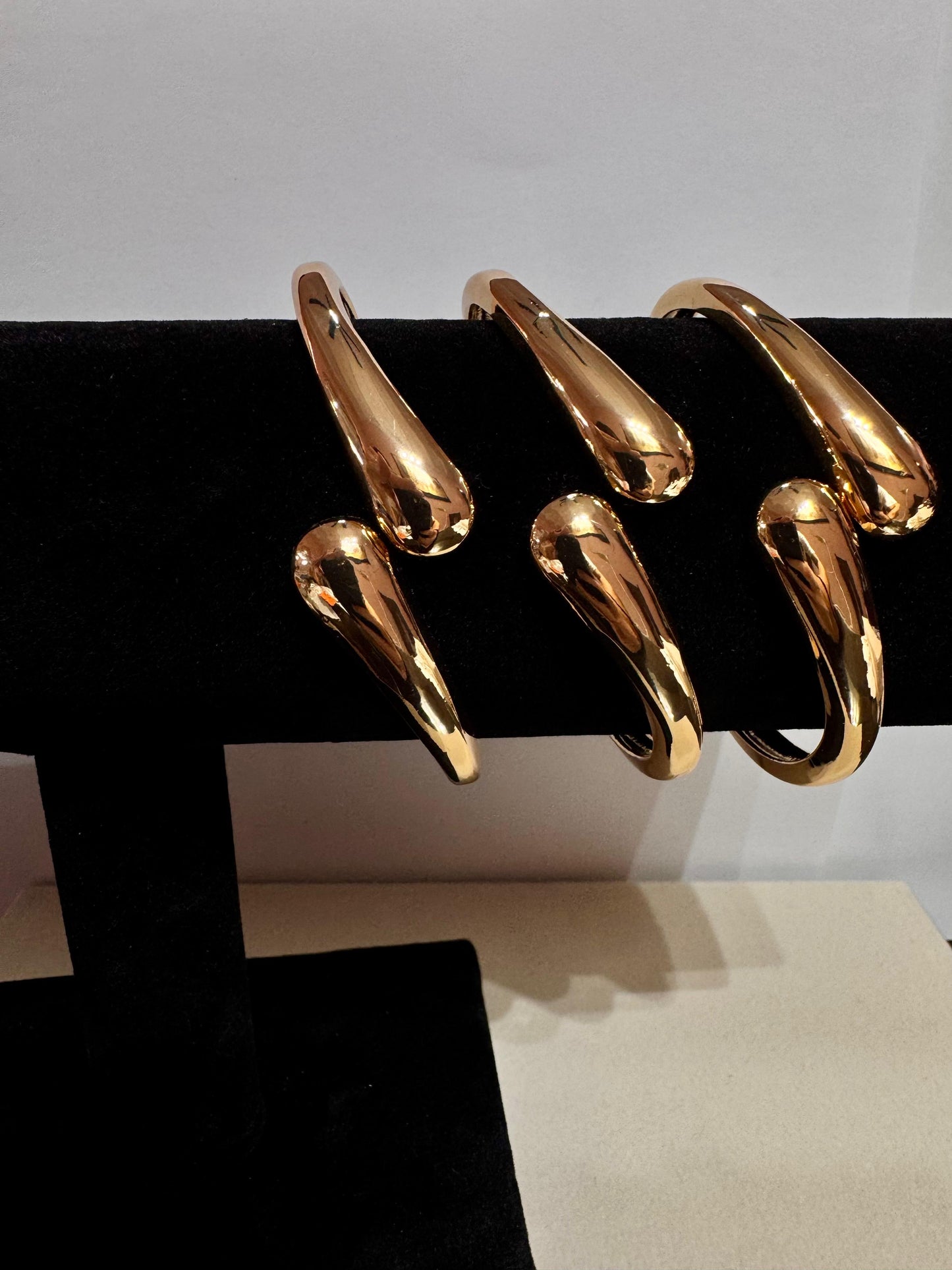 Brazalete cruzada