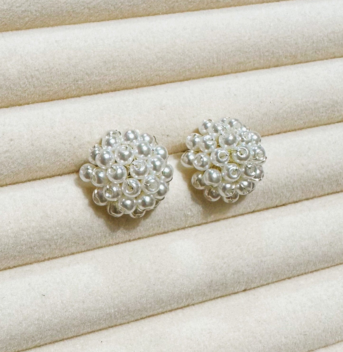 Aretes Pearl and Gold