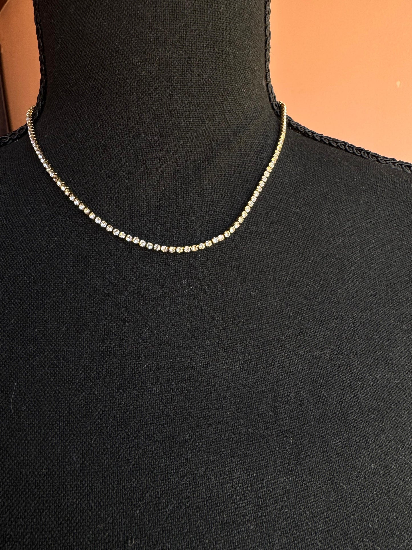 Collar Gold