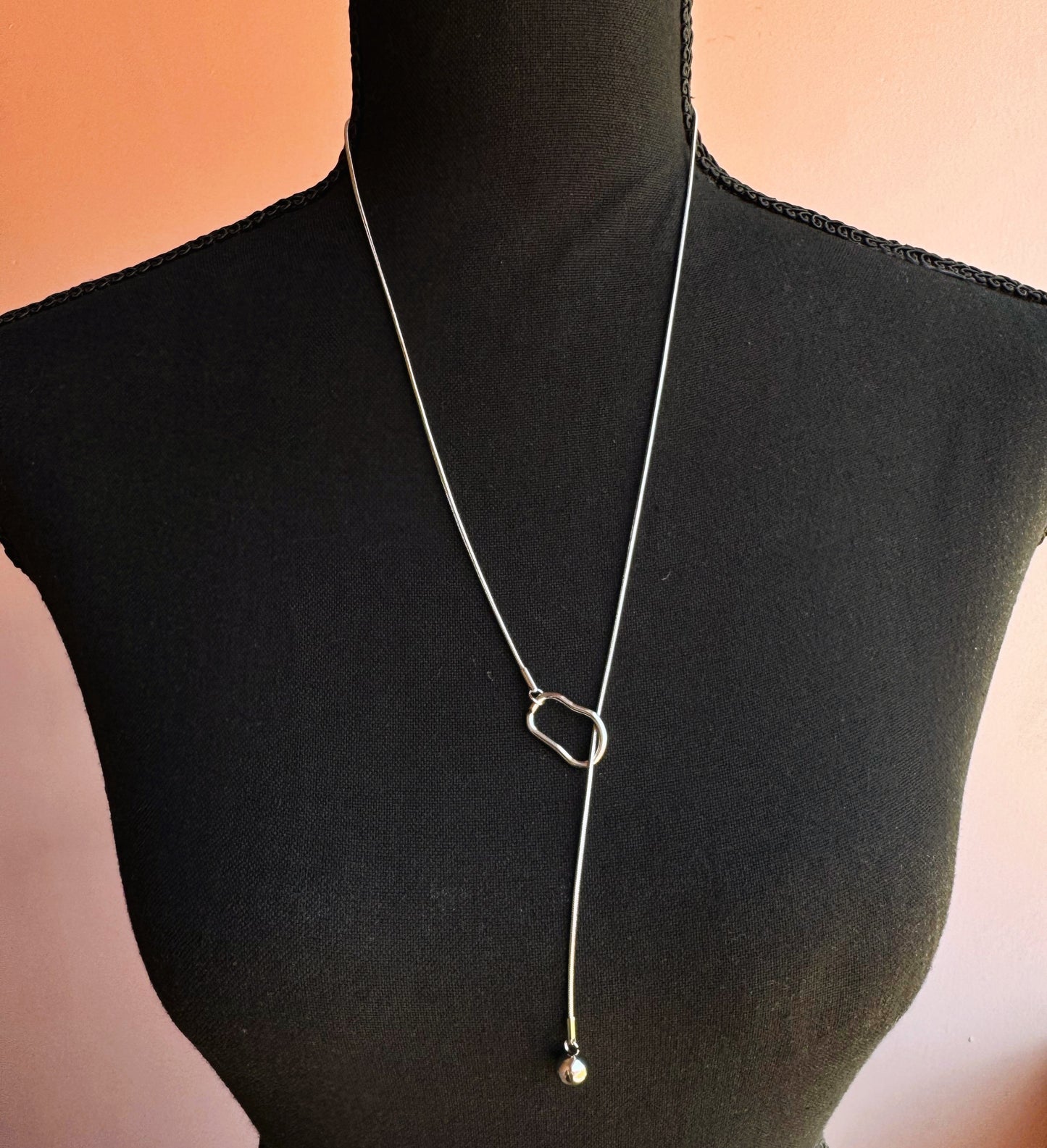 Collar ball
