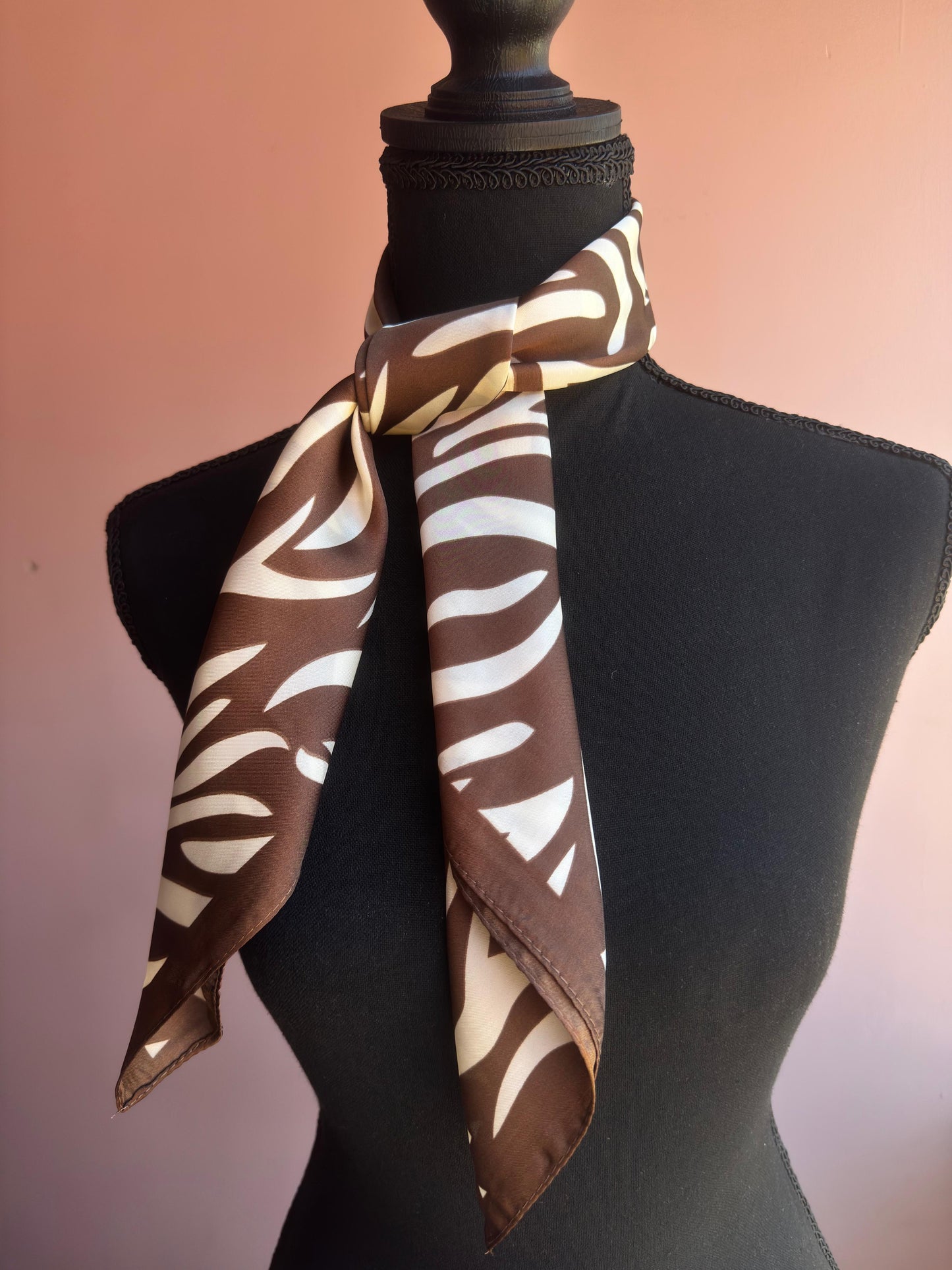 Mascada Zebra cáfe